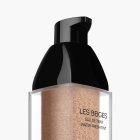 CHANEL Les Beiges Eau De Teint Make-up Mit Frischeeffekt Und Mikrokapsel-pigmenten. Zweite-haut-effekt. Natürlich Strahlender Teint.