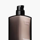 CHANEL Le Lift Fluide Glättet – Festigt – Mattiert