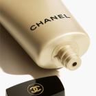 CHANEL Sublimage L'huile-en-gel De Démaquillage öl-in-gel-reinigung Für Leuchtkraft Und Höchstes Wohlbefinden